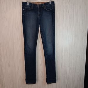 Paige Peg skinny dark wash with fading on thigh size 27 Jean.